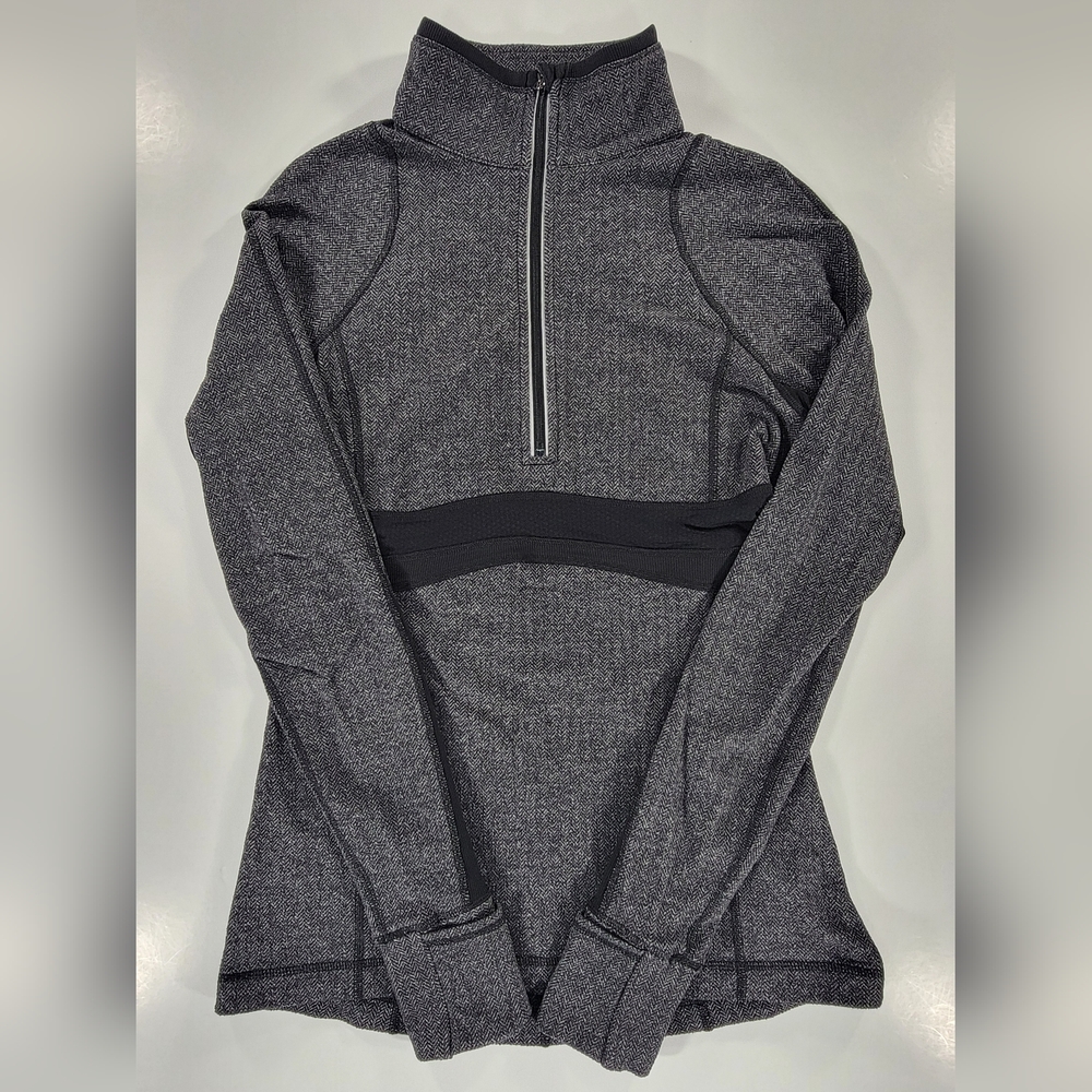 Lululemon Run Full Tilt Half Zip Pullover Womens 6 Black Gray Performance Spring